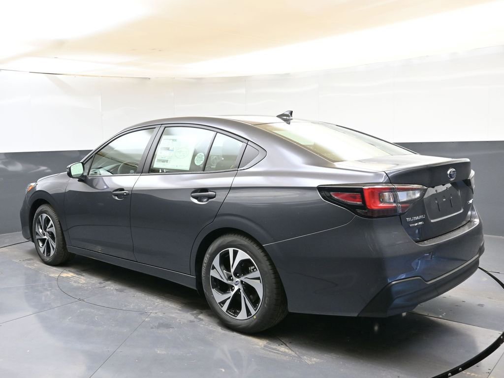 Used 2025 Subaru Legacy Premium AWD/4WD image 3