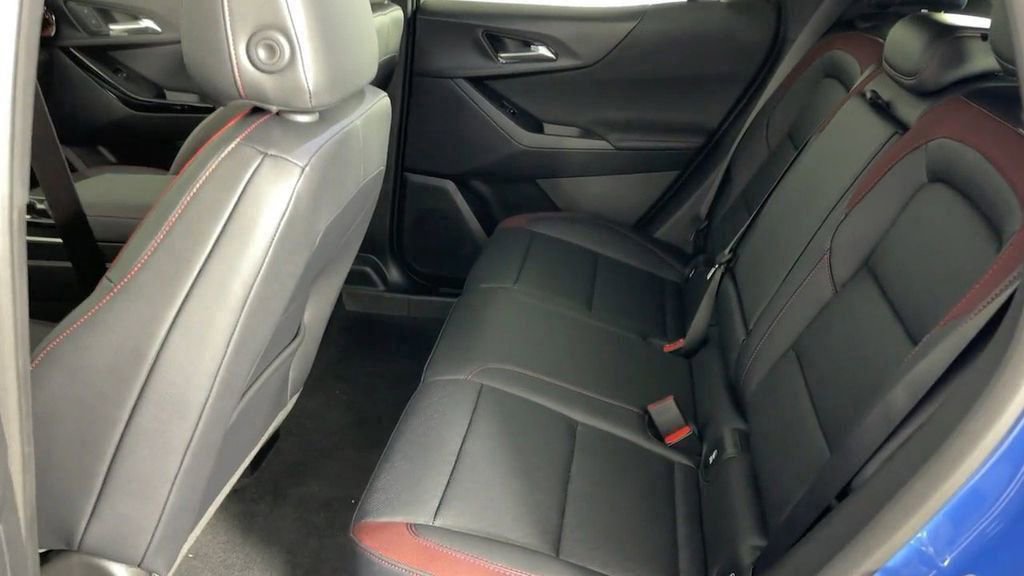 New 2025 Chevrolet Equinox RS image 13