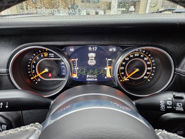 Used 2018 Jeep Wrangler Unlimited Sahara image 21