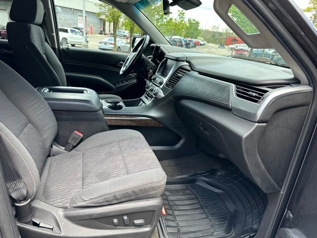 Used 2018 Chevrolet Suburban LS w/ Enhanced Driver Alert Package RWD image 28