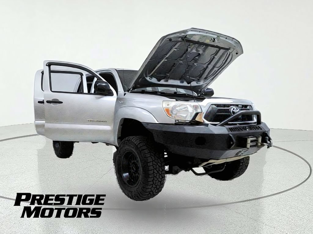 Used 2013 Toyota Tacoma 4x4 Double Cab w/ SR5 Pkg image 11