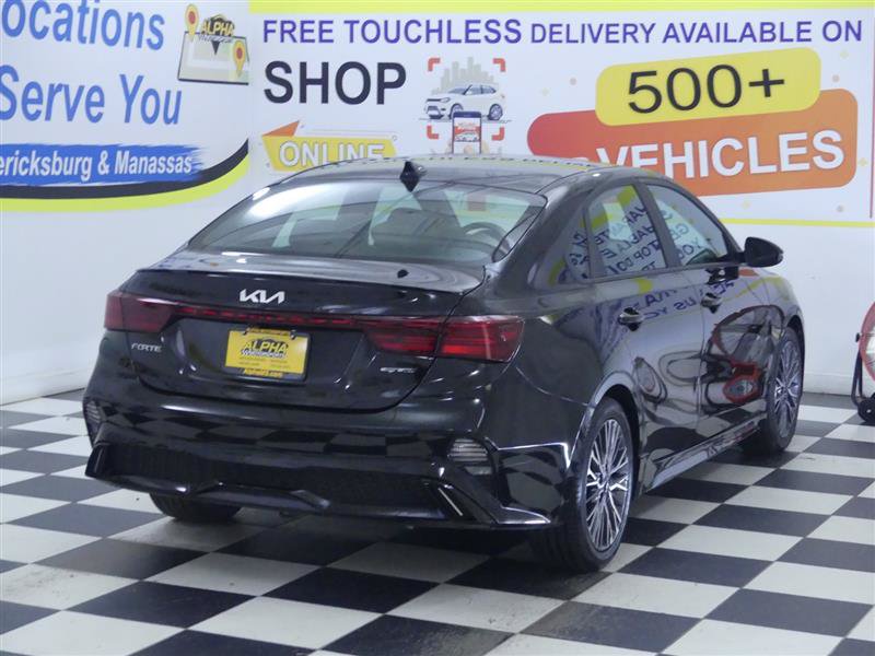 Used 2023 Kia Forte GT-Line w/ GT-Line Premium Package FWD image 6