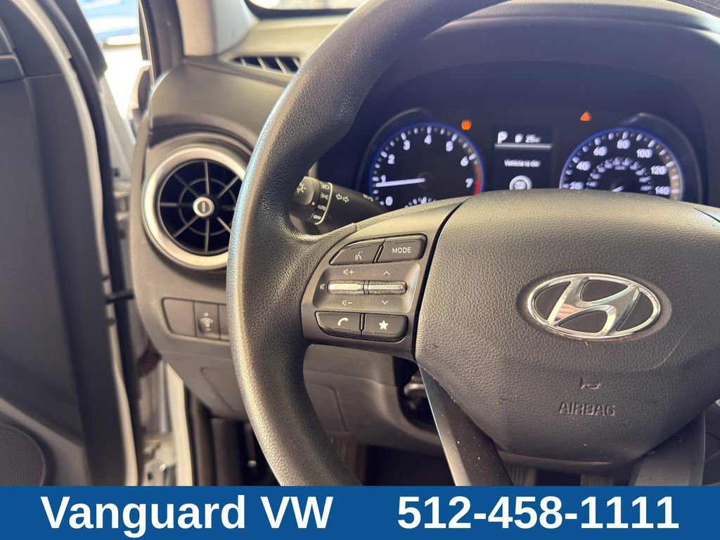Used 2023 Hyundai Kona SEL FWD image 18