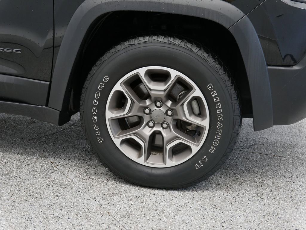 Certified 2022 Jeep Cherokee Trailhawk w/ Comfort/Convenience Group image 52