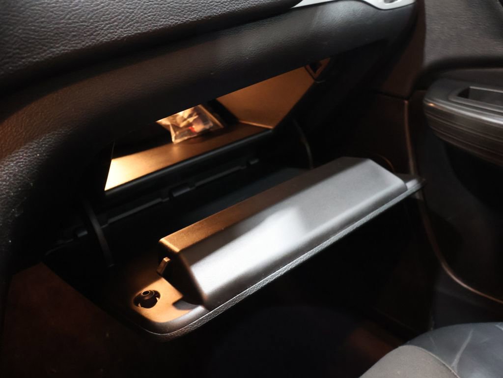 Used 2017 Jeep Cherokee Trailhawk w/ Cold Weather Group image 36