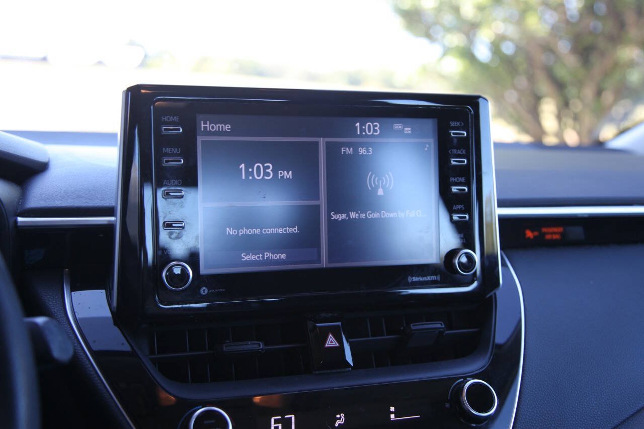 Used 2021 Toyota Corolla LE FWD image 32