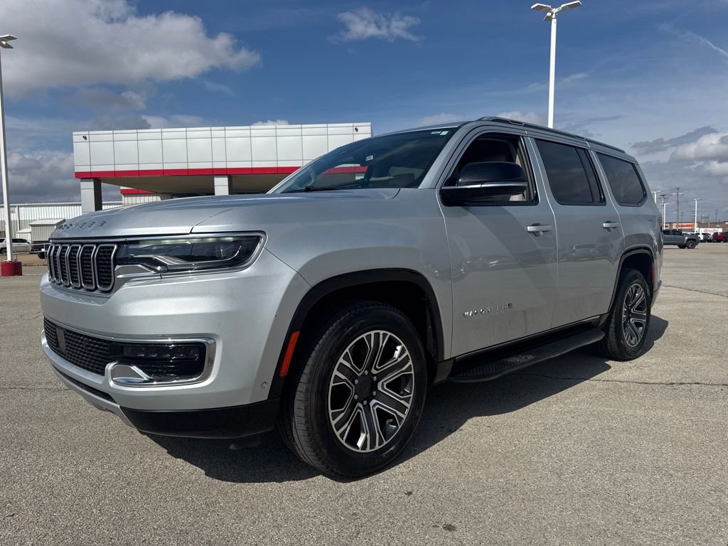 Used 2024 Jeep Wagoneer Series II w/ Flexible Seating Group image 2