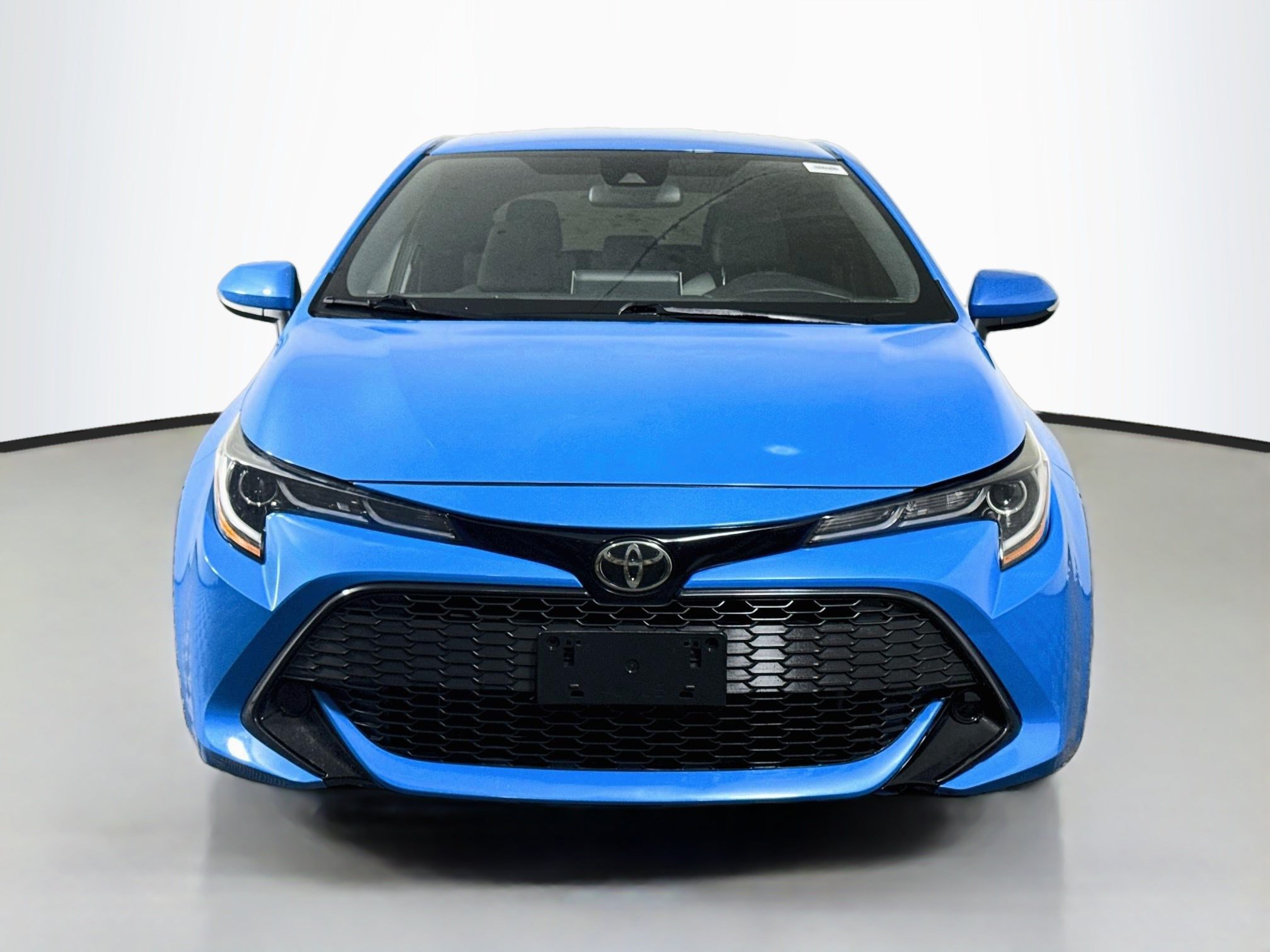Used 2019 Toyota Corolla SE w/ SE Option Package FWD image 2