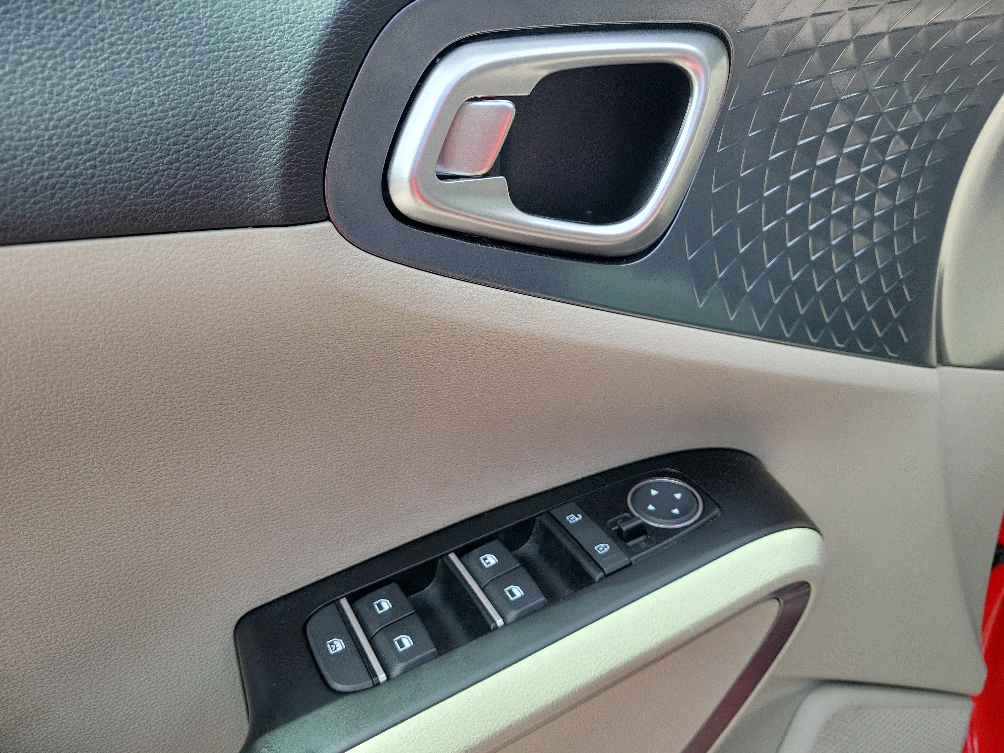 Used 2022 Kia Soul S FWD image 16