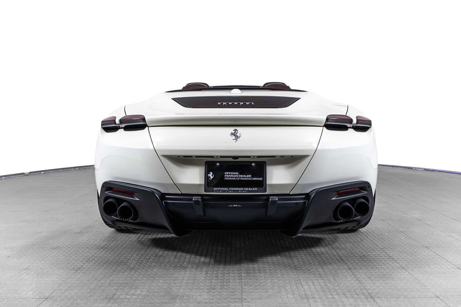 Certified 2025 Ferrari Roma Spider RWD image 4