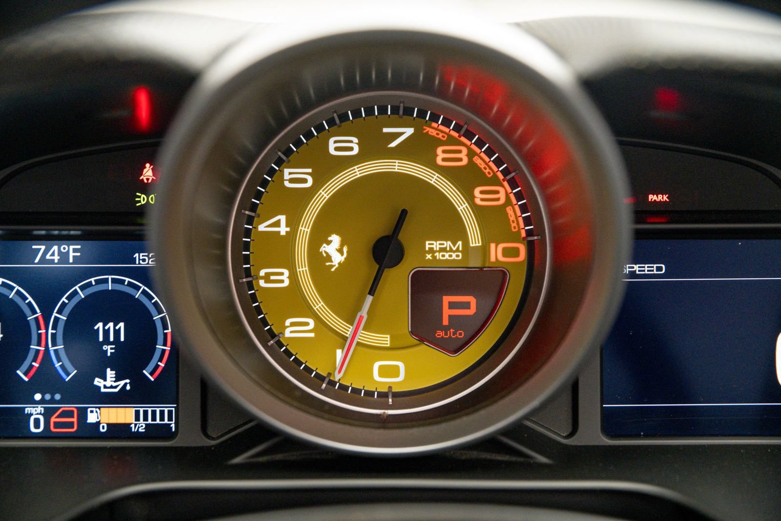 Used 2019 Ferrari Portofino RWD image 31