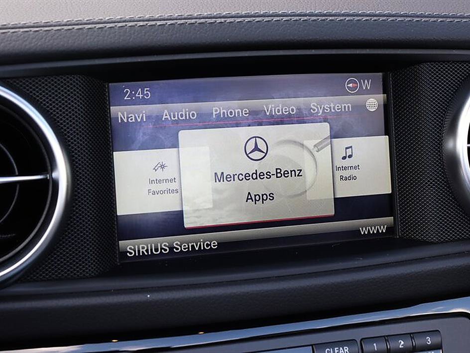 Used 2015 Mercedes-Benz SL 550 image 44