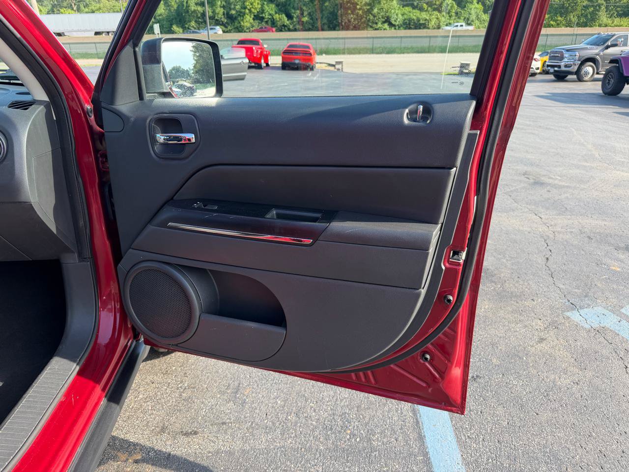 Used 2012 Jeep Patriot Limited w/ Sun/Sound Group AWD/4WD image 51