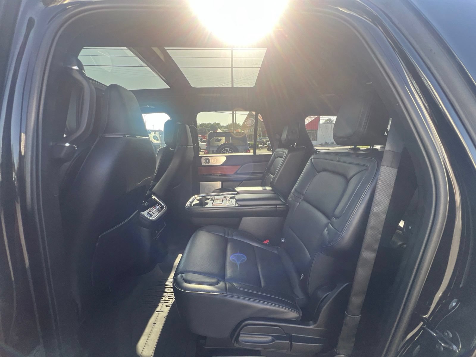 Used 2019 Lincoln Navigator L Reserve AWD/4WD image 49