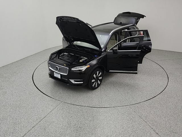 Certified 2025 Volvo XC90 T8 Plus w/ Protection Package Premier AWD/4WD image 21