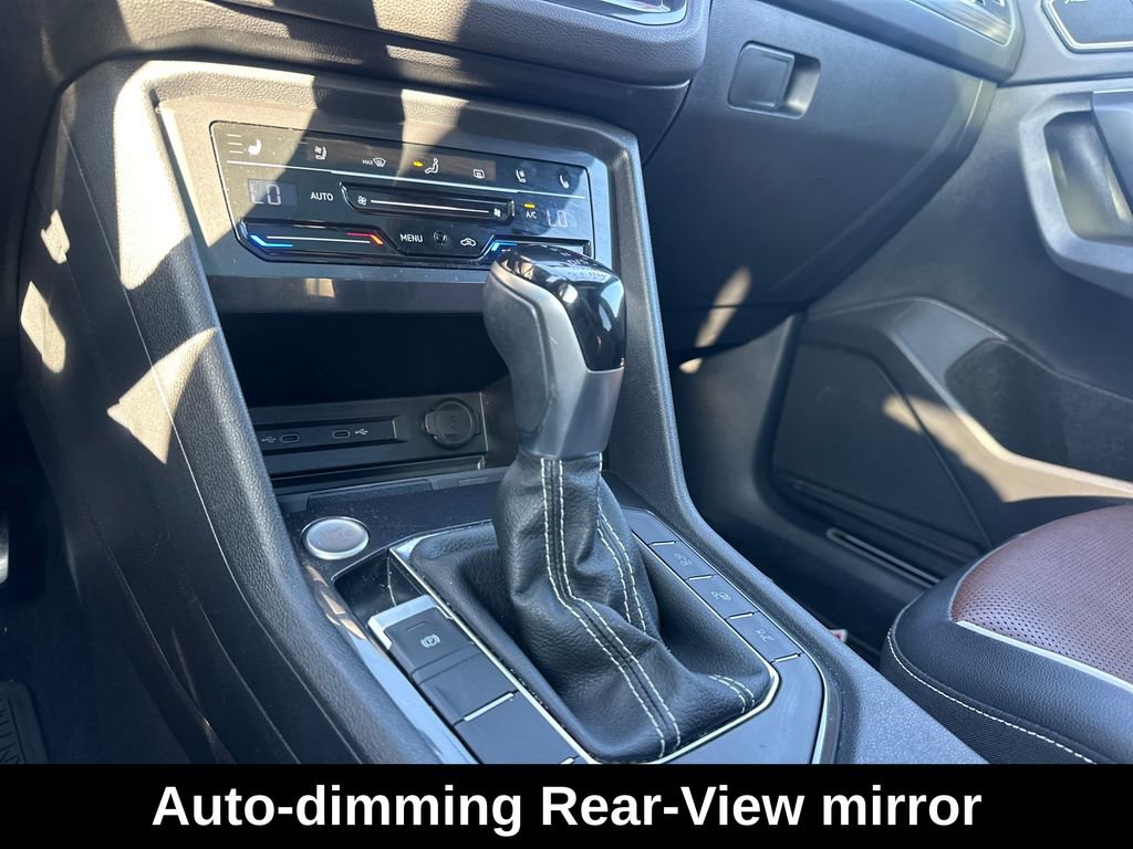 Used 2022 Volkswagen Tiguan SEL R-Line image 24