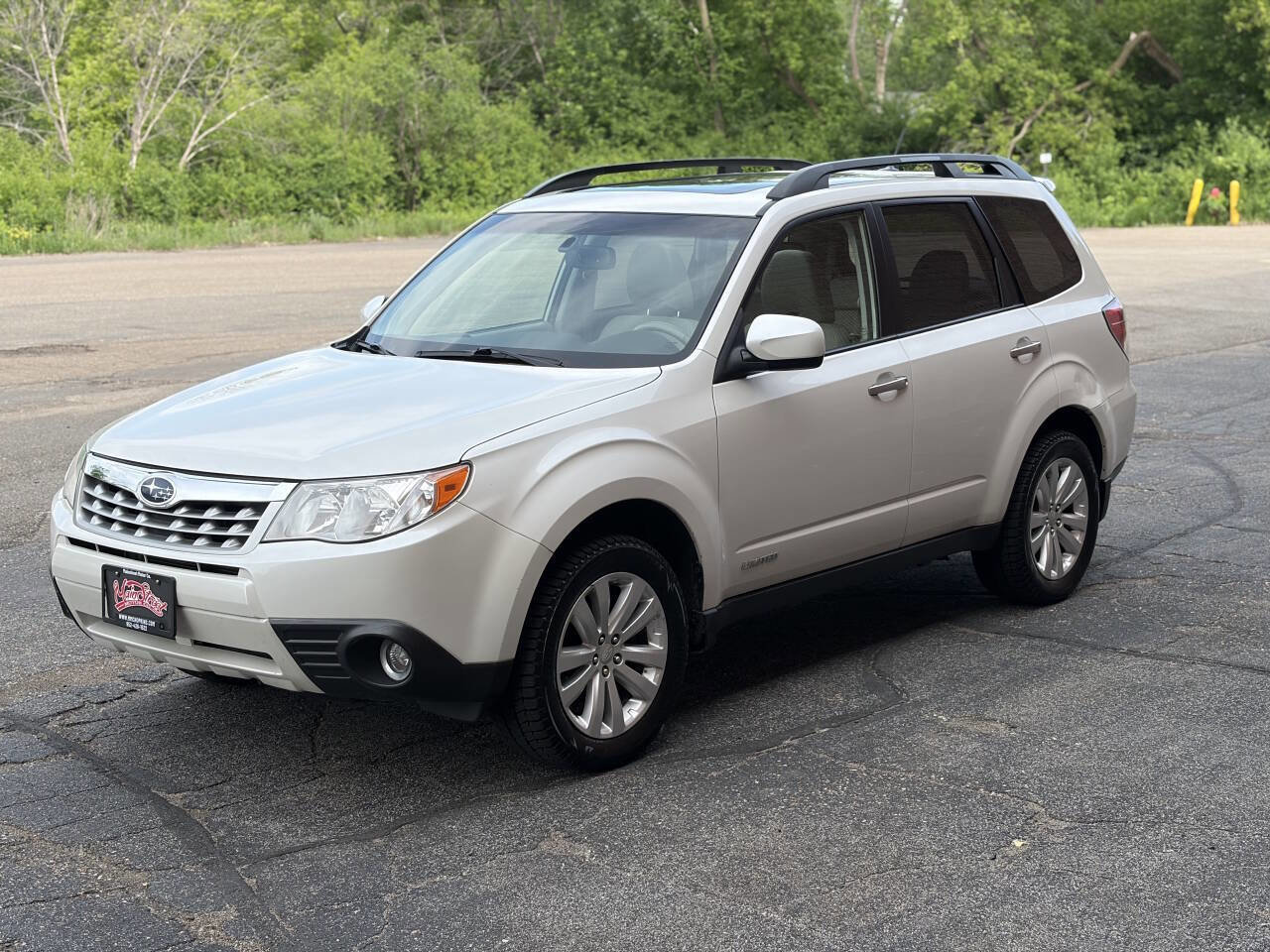 Used 2013 Subaru Forester 2.5X Limited AWD/4WD image 3