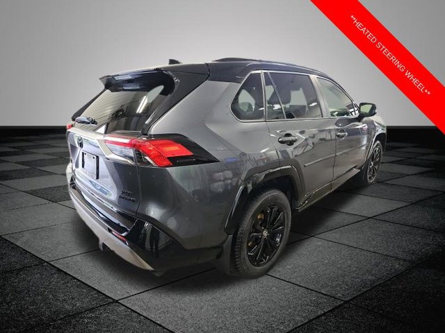 Used 2022 Toyota RAV4 XSE w/ XSE Grade Weather Package AWD/4WD image 6