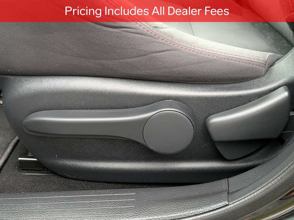 Used 2018 Nissan Sentra NISMO FWD image 19