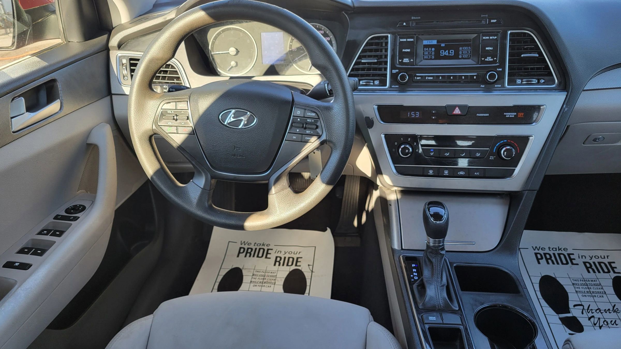 Used 2015 Hyundai Sonata SE w/ Cargo Package image 13