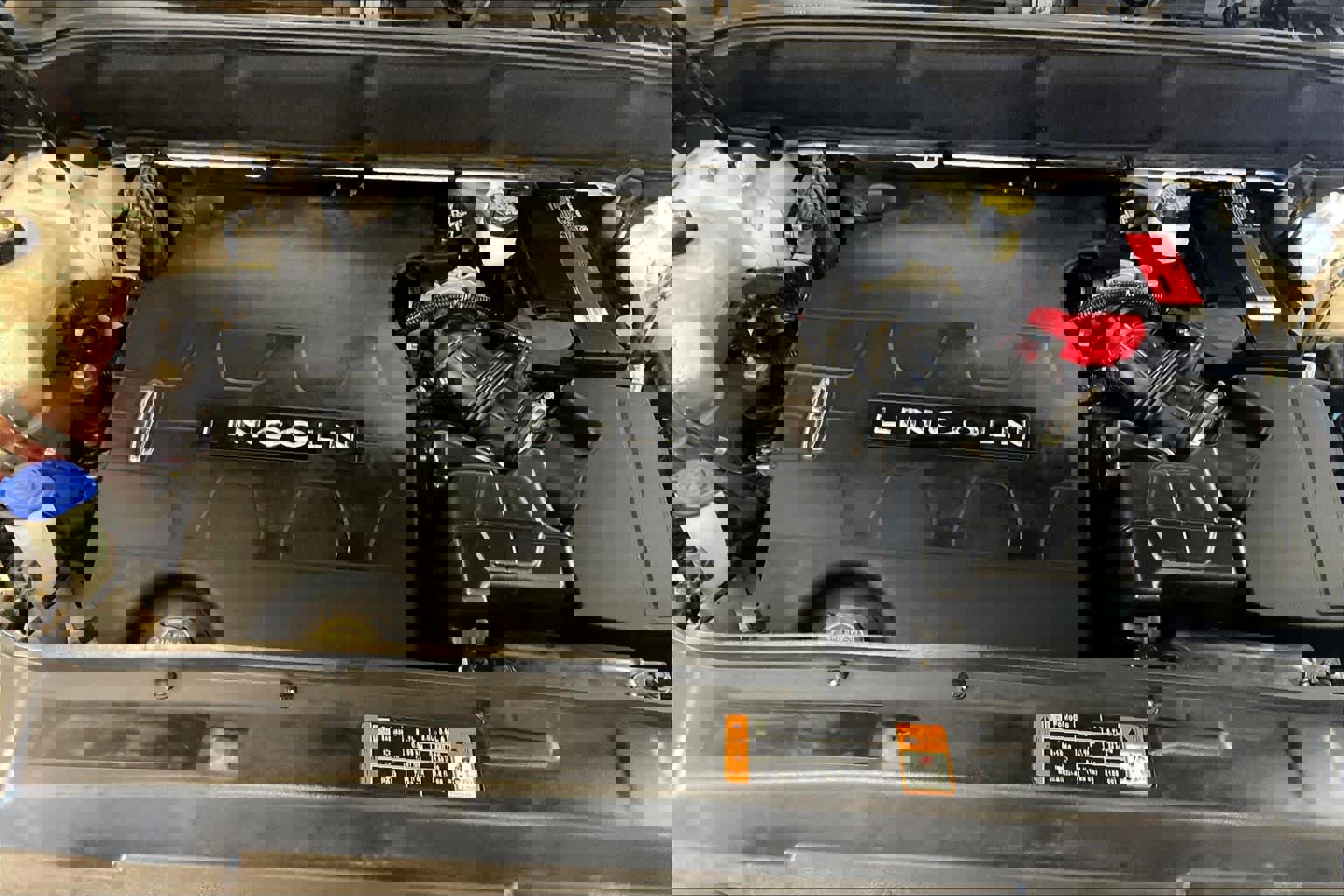 Used 2016 Lincoln MKX Reserve w/ Climate Package image 29