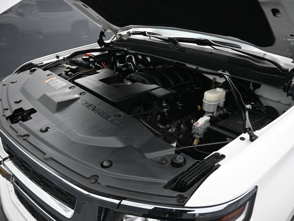 Used 2019 Chevrolet Tahoe LT w/ Luxury Package AWD/4WD image 59