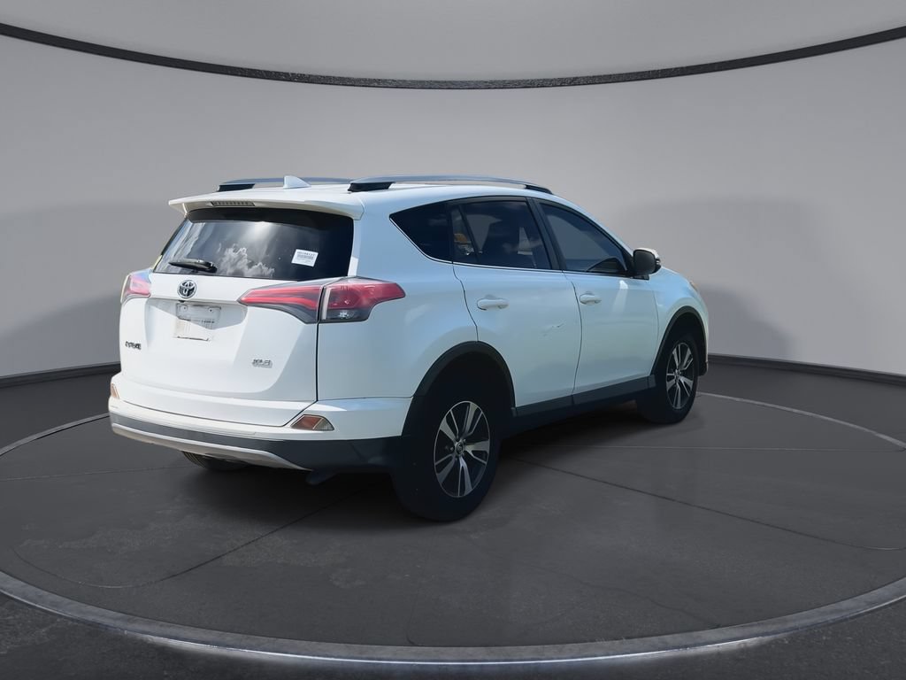 Used 2017 Toyota RAV4 XLE w/ Plus Special Value Package FWD image 8