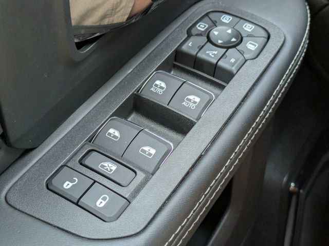 New 2026 RAM 2500 Limited AWD/4WD image 23