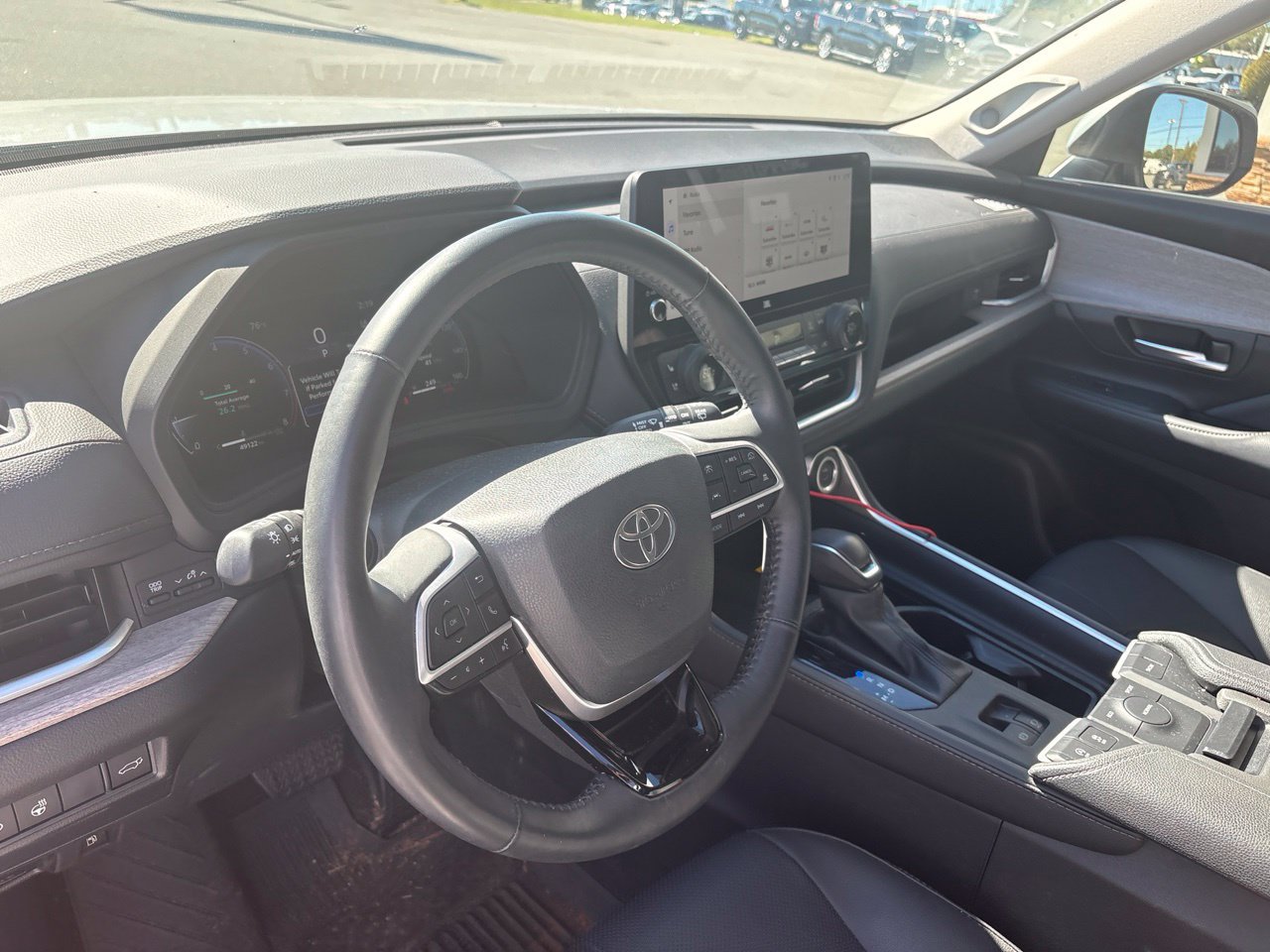 Used 2024 Toyota Grand Highlander FWD image 4