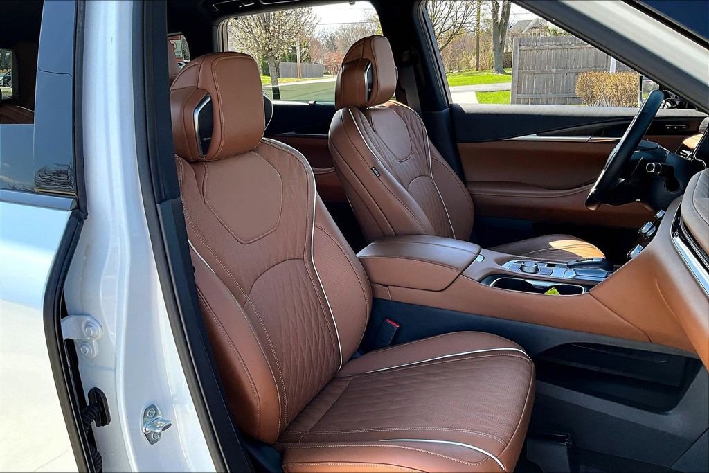 Certified 2026 INFINITI QX60 Autograph w/ Dark Cargo Package image 28