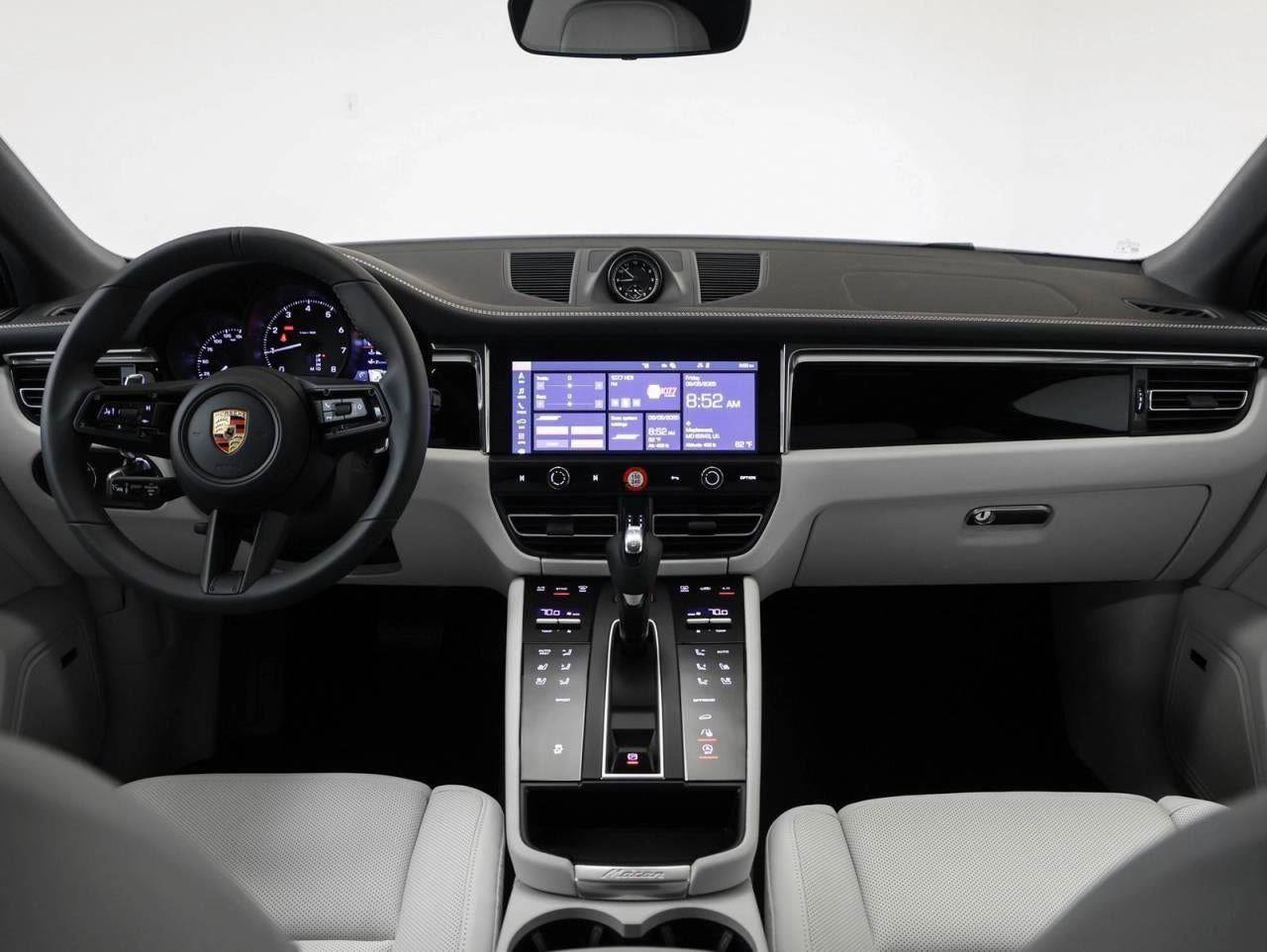 New 2025 Porsche Macan image 78