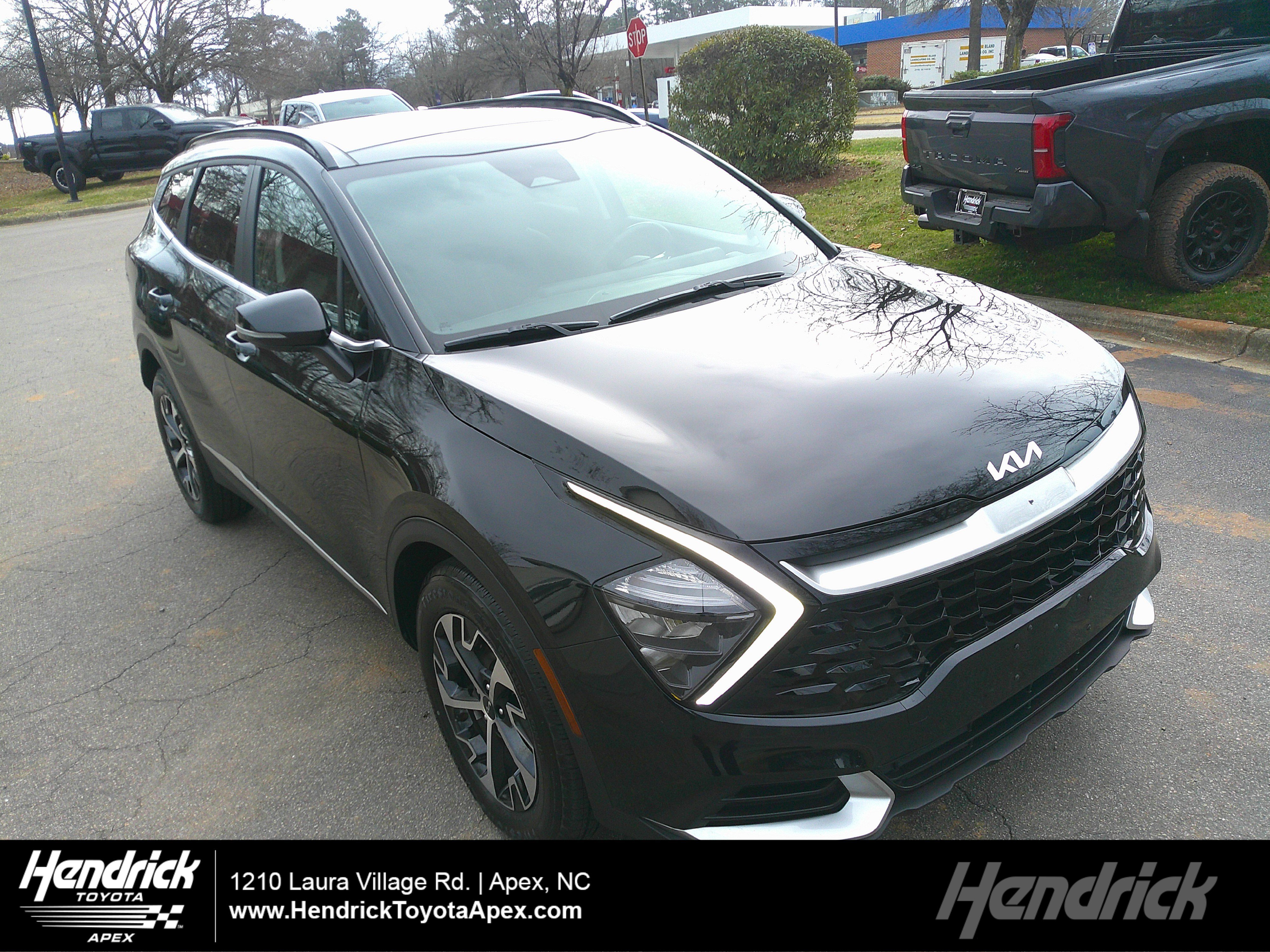 Used 2023 Kia Sportage EX w/ EX Premium Package