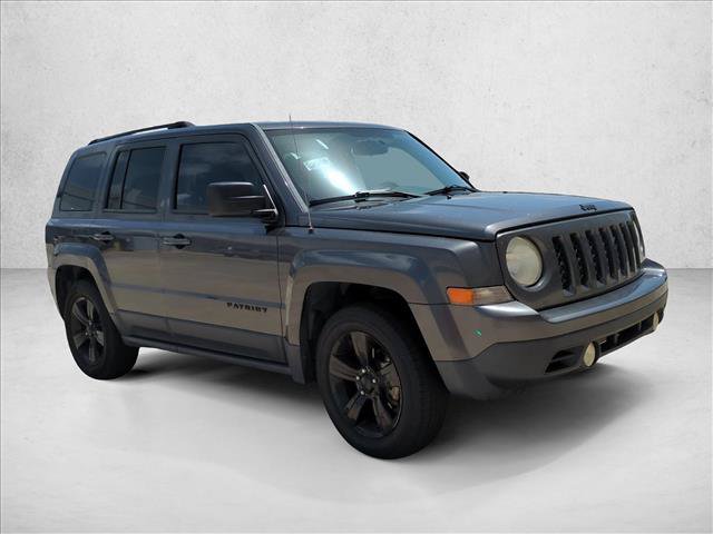 Used 2014 Jeep Patriot Sport w/ Power Value Group FWD image 3