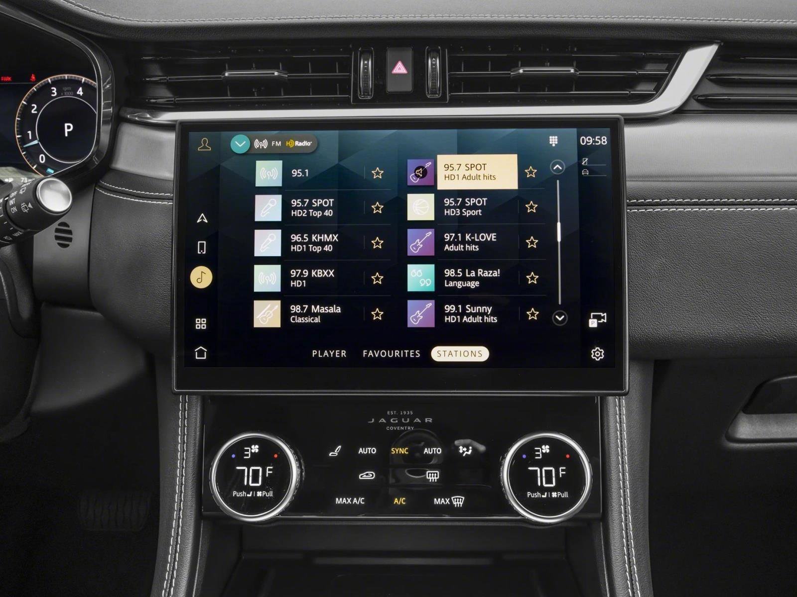 New 2025 Jaguar F-PACE R-Dynamic S AWD/4WD image 7