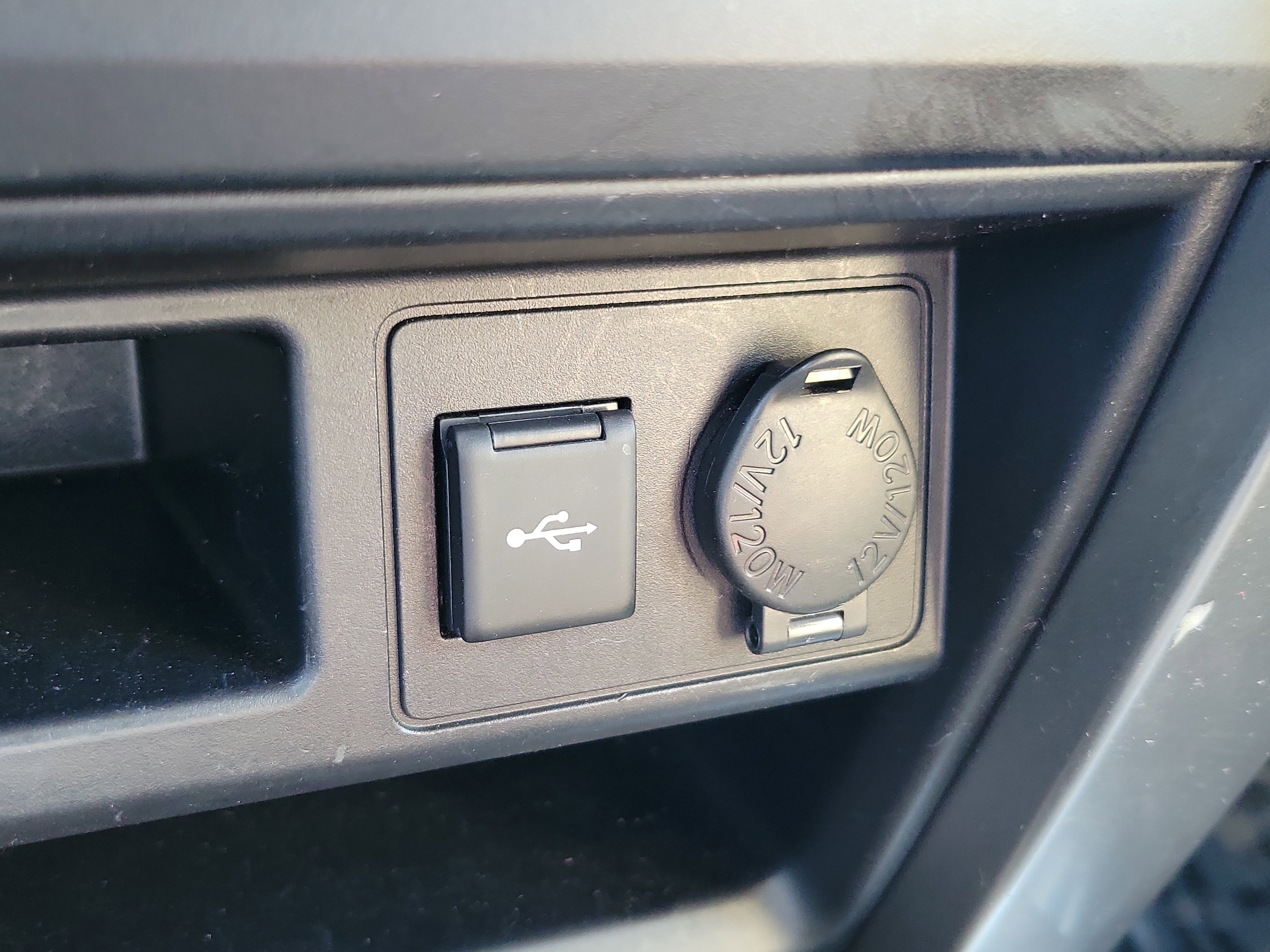 Certified 2024 Toyota 4Runner SR5 image 31