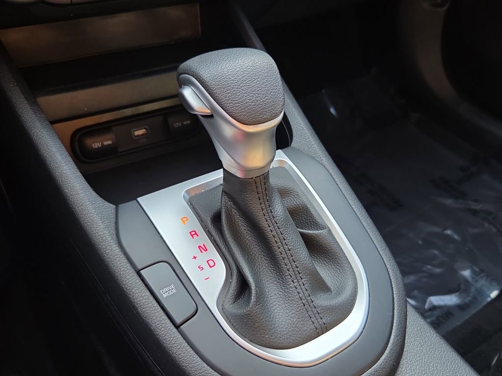 Used 2023 Kia Forte LXS image 21