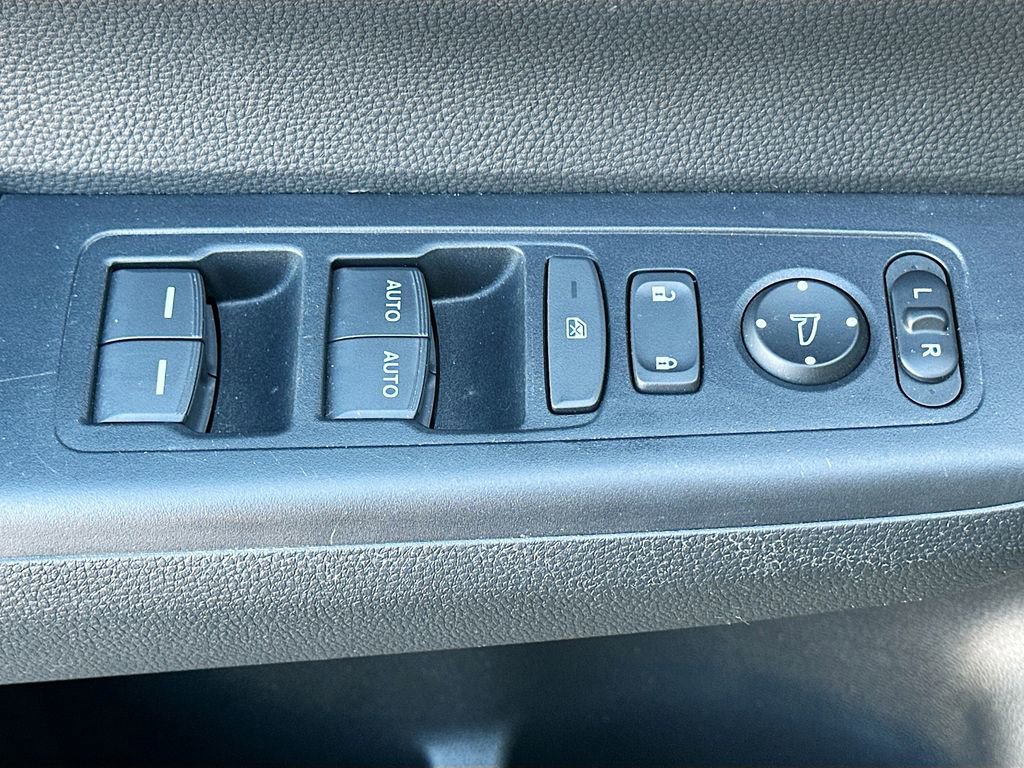 Used 2024 Honda CR-V EX image 17