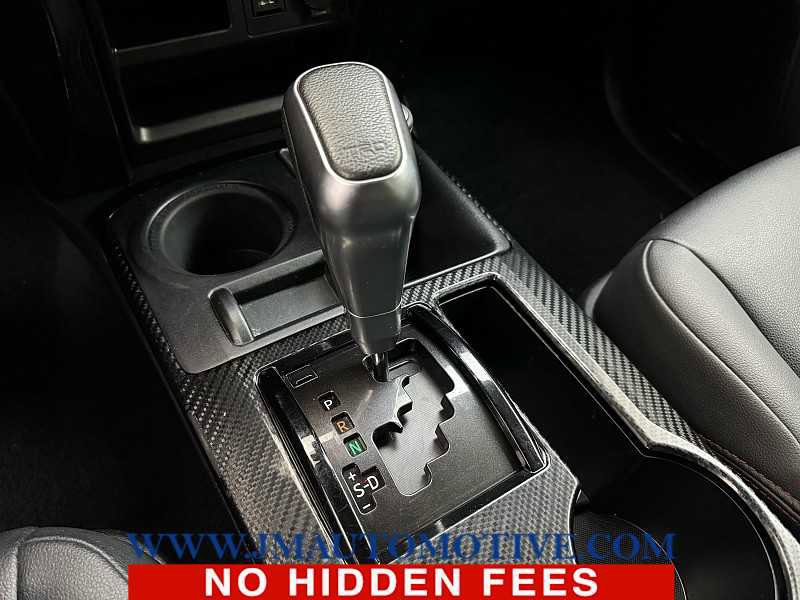 Used 2020 Toyota 4Runner TRD Off-Road Premium image 32