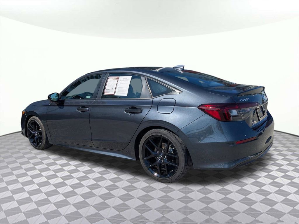 Used 2025 Honda Civic Sport image 5