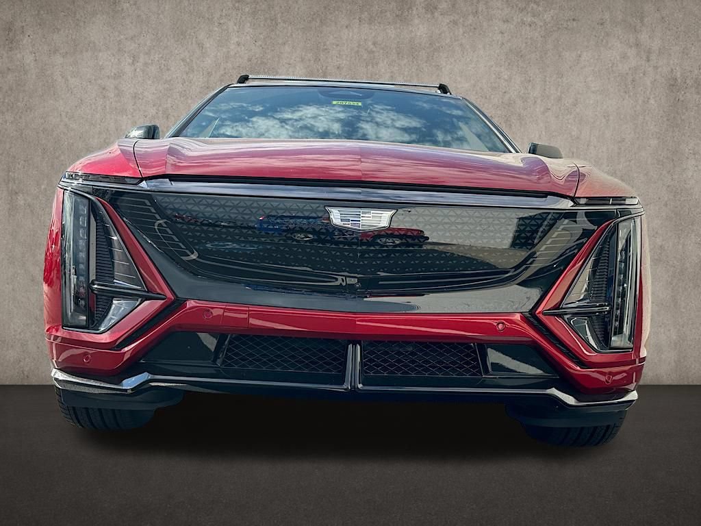 New 2026 Cadillac Lyriq V AWD/4WD image 2