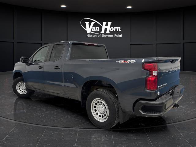 Used 2021 Chevrolet Silverado 1500 W/T w/ WT Value Package image 3