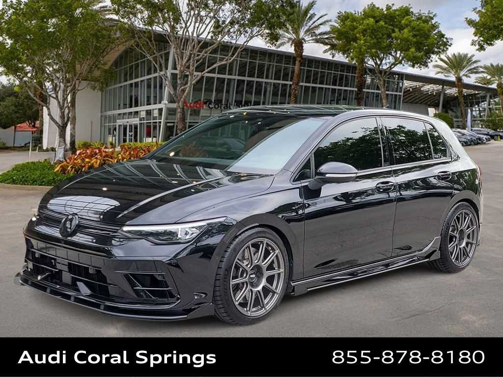 Used 2025 Volkswagen Golf R Black Edition AWD/4WD video 1