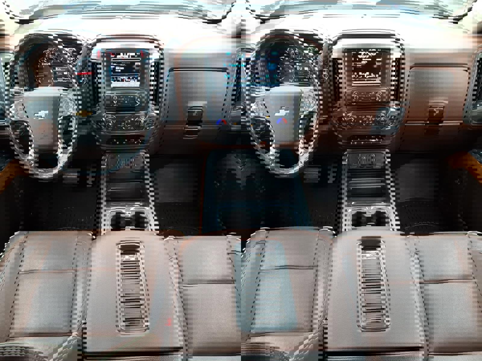 Used 2018 Chevrolet Silverado 2500 High Country image 8