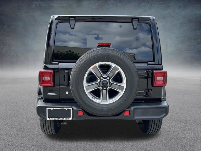 Certified 2018 Jeep Wrangler Unlimited Sahara AWD/4WD image 7