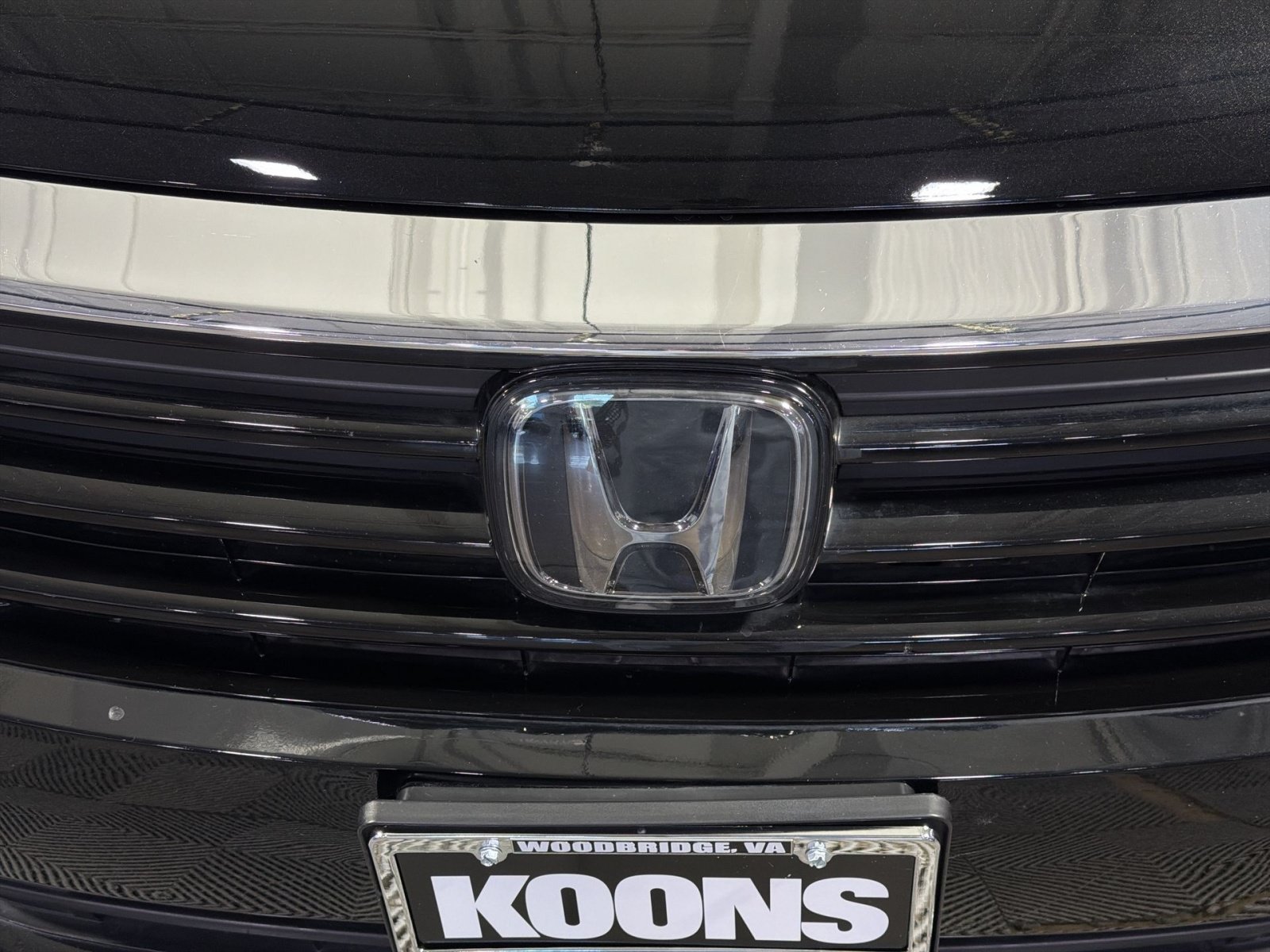 Used 2024 Honda Odyssey Elite image 12