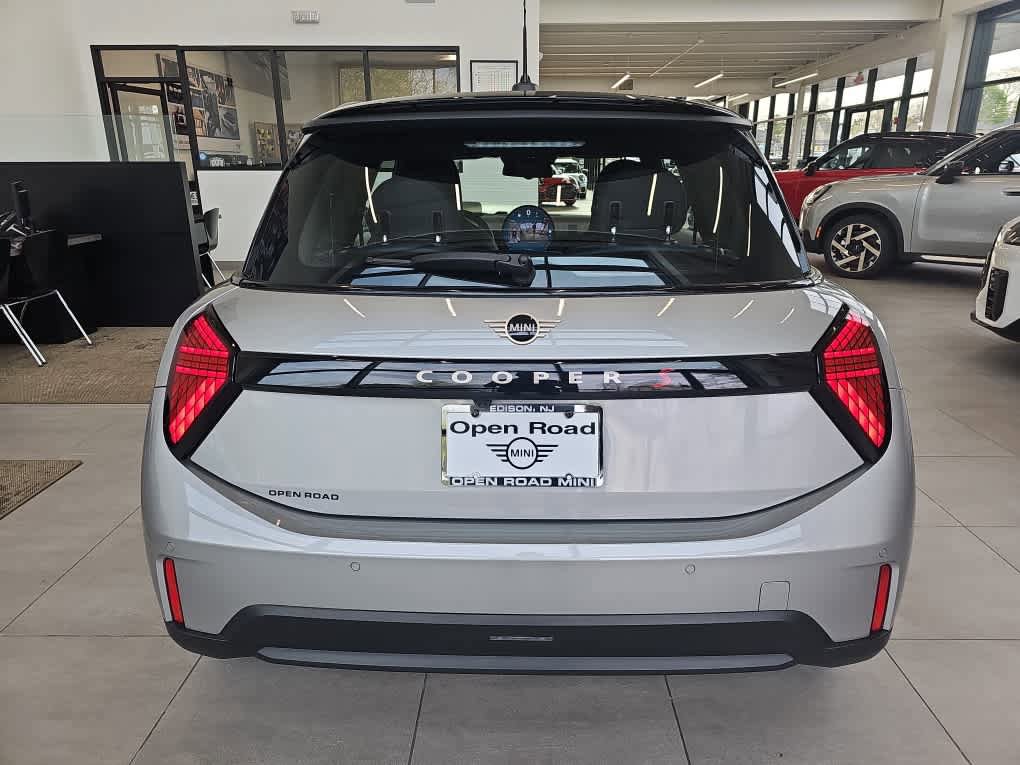 Certified 2025 MINI Cooper S image 2