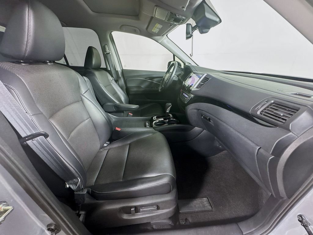 Used 2018 Honda Ridgeline RTL-E image 34