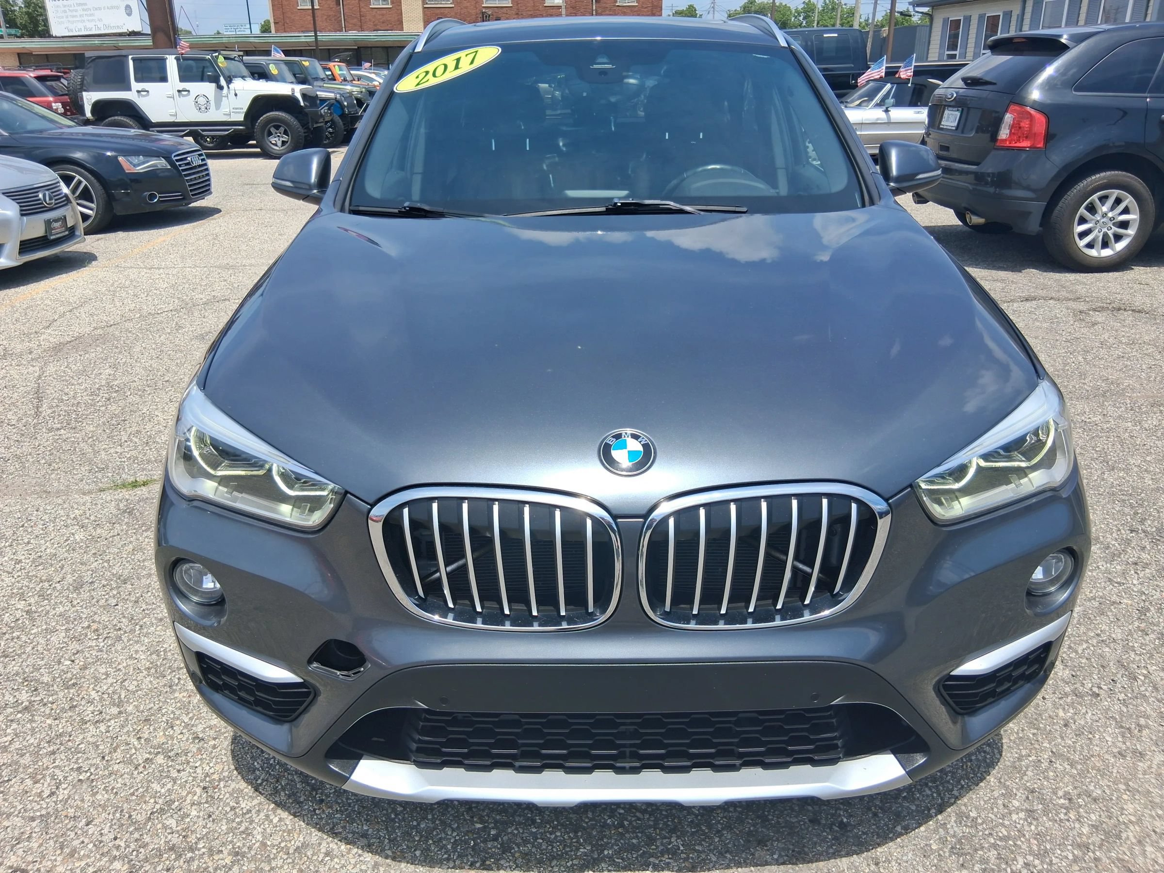 Used 2017 BMW X1 xDrive28i AWD/4WD image 7