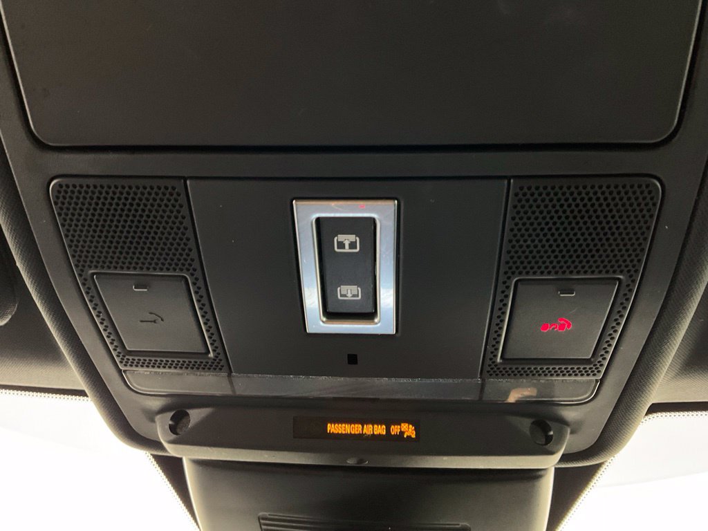 Used 2019 Land Rover Range Rover Evoque SE Premium AWD/4WD image 20