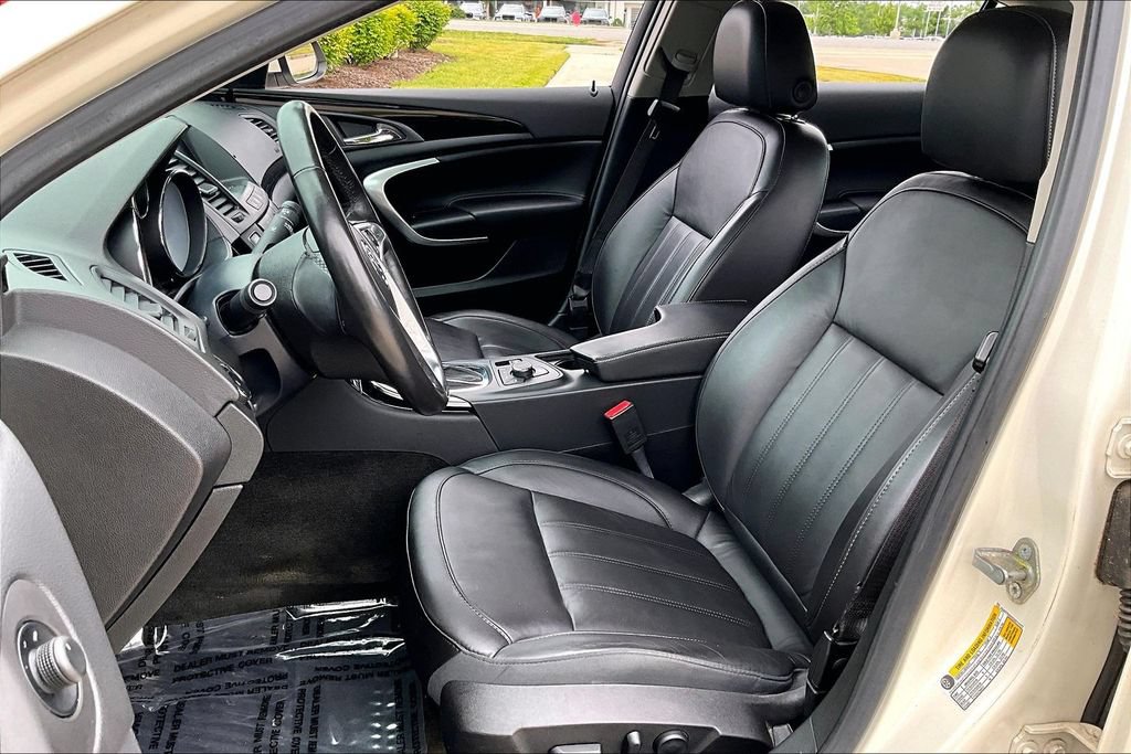 Used 2013 Buick Regal Premium FWD image 15